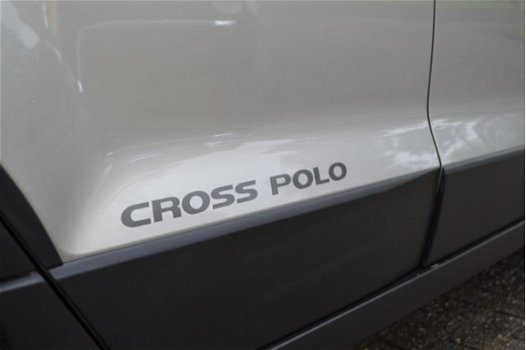 Volkswagen Polo - 1.2-12V Cross Polo / 5 DEURS / AIRCO / CRUISE / PARK.SENSOREN / BOEKJES - 1