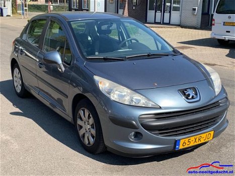 Peugeot 207 - 1.4-16V Color-line - 1