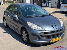 Peugeot 207 - 1.4-16V Color-line