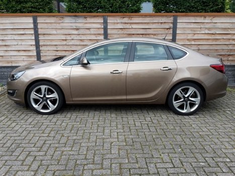 Opel Astra - 1.4 Turbo Cosmo 1e EIGENAAR Z.G.A.N STAAT - 1