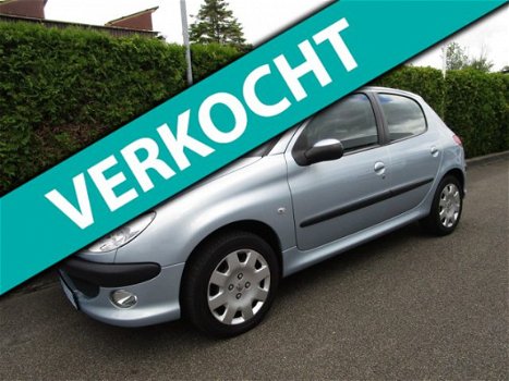 Peugeot 206 - 1.6-16V Air-line 3 AUTOMAAT - 1