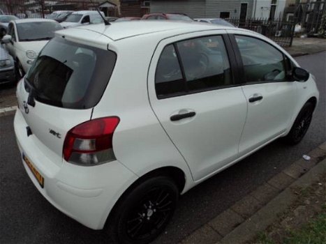 Toyota Yaris - 1.0 12v VVT-i Cool 73000Km - 1