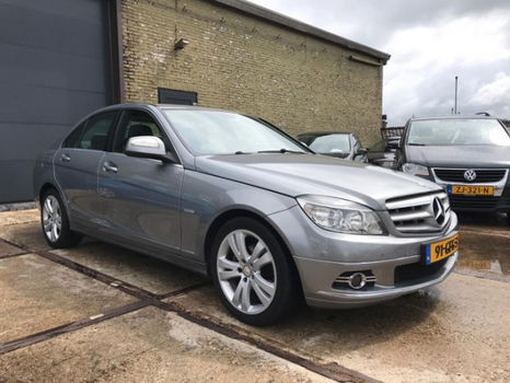 Mercedes-Benz C-klasse - 180 K Avantgarde Bj.2008 / groot navi / automaat / Orig.NL - 1