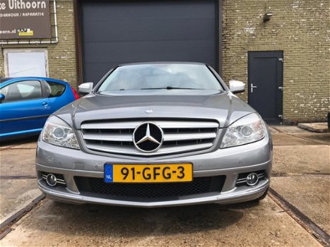 Mercedes-Benz C-klasse - 180 K Avantgarde Bj.2008 / groot navi / automaat / Orig.NL - 1