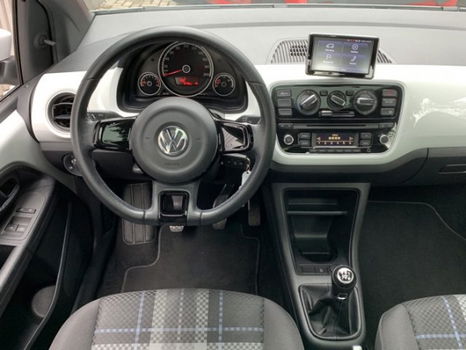 Volkswagen Up! - 1.0. PANODAK, NAVI, AIRCO, 5 DRS, NIEUW STAAT - 1