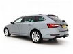 Skoda Superb Combi - 1.6 TDI Ambition Business *XENON+NAVI+PDC+ECC+CRUISE - 1 - Thumbnail