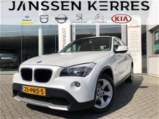 BMW X1 - 1.8i sDrive Executive NAVIGATIE / 17" LICHTMETALEN VELGEN