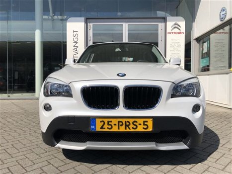 BMW X1 - 1.8i sDrive Executive NAVIGATIE / 17