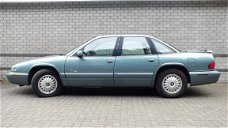 Buick Regal - 3.8 Custom Sedan