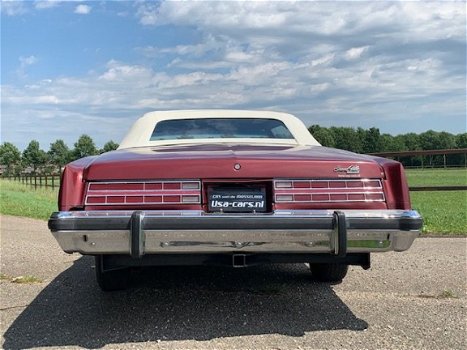 Pontiac Grand Ville - 455 cu cabrio 1974 1974 white saturday deal - 1