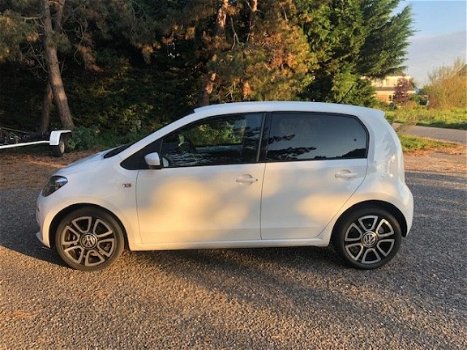 Volkswagen Up! - 1.0 high up BlueM - 1