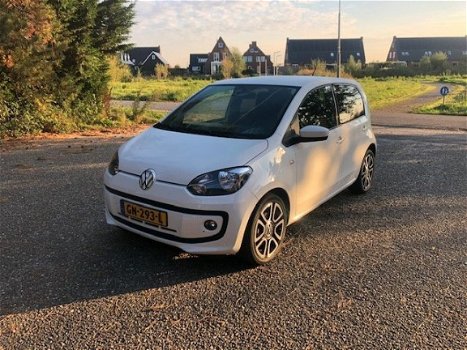 Volkswagen Up! - 1.0 high up BlueM - 1