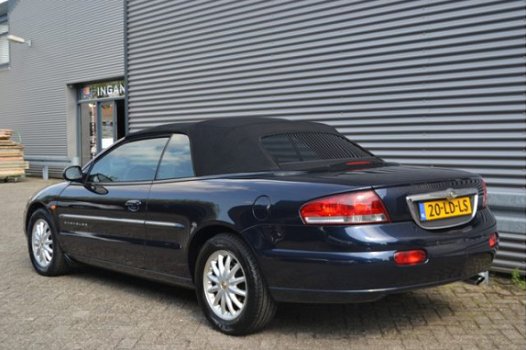 Chrysler Sebring - 2.7i-V6 24V LX Convertible Airco Leder Aut. Lm-Velgen + Inruil Mog - 1