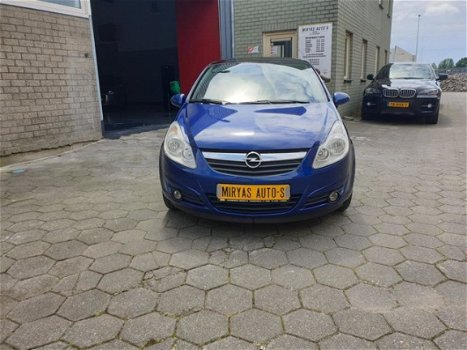 Opel Corsa - 1.2-16V Cosmo BJ2007/APK/AIRCO/NAP/PANORAMADAK - 1