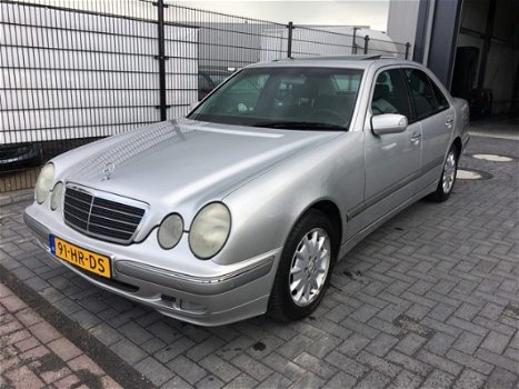 Mercedes-Benz E-klasse - 200 K. Eleg.Select - 1