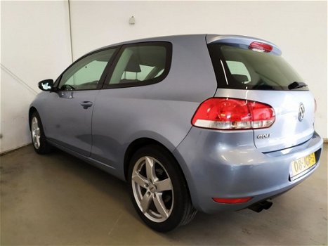 Volkswagen Golf - 2.0 TDI Trendline 119 - 1