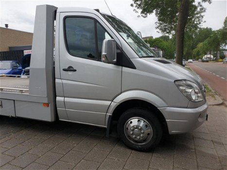 Mercedes-Benz Sprinter - 518 3.0 CDI 432 DC en i maand oude autoambulance voor 2 autos alleen als se - 1