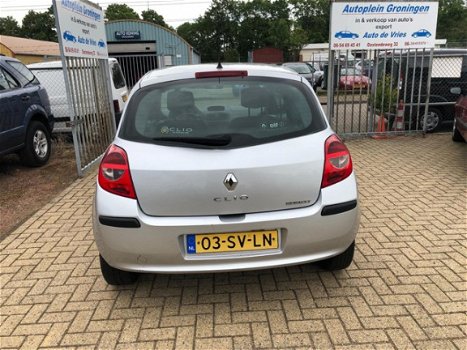 Renault Clio - 1.5 dCi Dynamique Comfort - 1