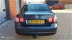 Volkswagen Jetta - 1.9 TDI Comfortline Business - 1 - Thumbnail