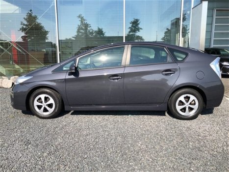 Toyota Prius - 1.8 Business Pack Navi Climate Cruise - 1