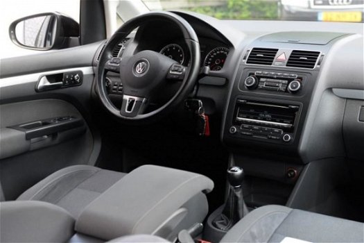 Volkswagen Touran - 1.4 TSI Highline / 140 PK / 6 Bak / Ecc / Elec pakket / Cruise control / Pdc - 1
