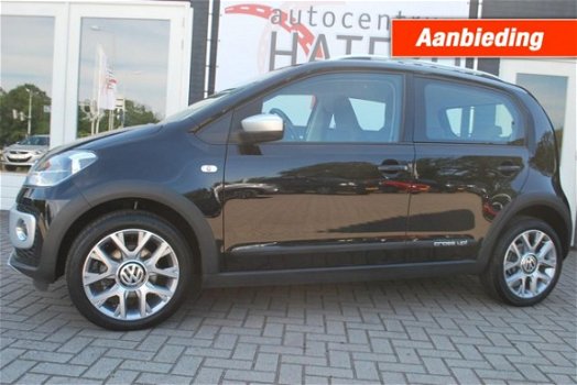 Volkswagen Up! - CrossUp 1.0i 75pk Climate Navi 16 - 1