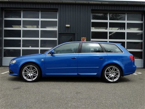 Audi S4 - Avant 4.2 V8 Origineel Nederlandse auto - 1