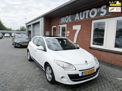 Renault Mégane - 1.6 Dynamique , Panoramadak , Navigatie - 1