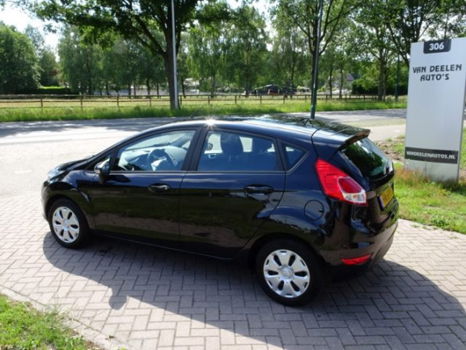 Ford Fiesta - 1.5 TDCi Style 5-drs / Navigatie - 1