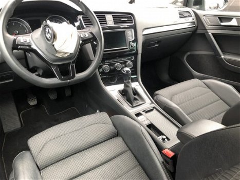 Volkswagen Golf Variant - 1.6 TDI Connected Series - 1