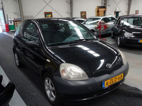 Toyota Yaris - 1.0 VVT-i Stuurbekrachtiging - 1