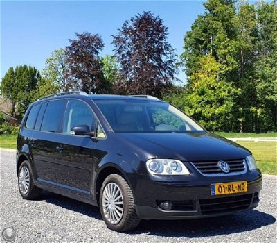 Volkswagen Touran - 1.6-16V FSI Highline NWE APK, LEER, ORG NL - 1