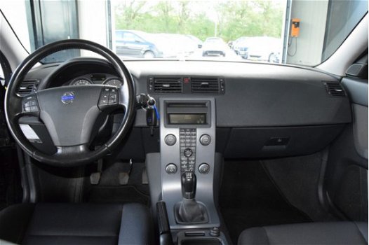 Volvo S40 - 1.6D DRIVe Edition I BTW Climate Control Lichtmetaal Rijklaarprijs Inruil Mogelijk - 1