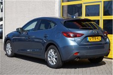 Mazda 3 - 3 2.0 TS+ 120pk BJ2014 Bi-Xenon LED | Clima | Cruise | PDC | 16'' LMV | Bluetooth