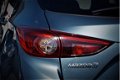 Mazda 3 - 3 2.0 TS+ 120pk BJ2014 Bi-Xenon LED | Clima | Cruise | PDC | 16'' LMV | Bluetooth - 1 - Thumbnail