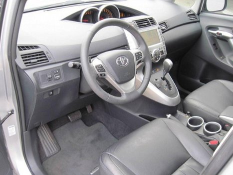 Toyota Verso - 1.8 16v VVT-i Dynamic Business Multidrive CVT (5p) - 1