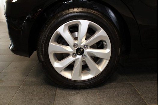 Kia Rio - 1.2 CVVT DynamicLine, Navigatie, 16 inch, keurige staat. RIJKLAARPRIJS - 1