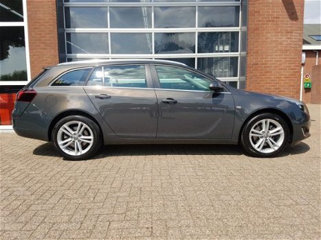 Opel Insignia Sports Tourer - 1.6 T Business+ - 1