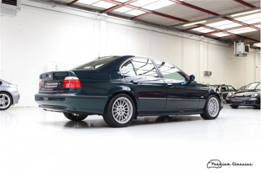 BMW 5-serie - 540i High Executive E39 | 70.000KM | Individual | Comfortstoelen | | HiFi | Xenon - 1