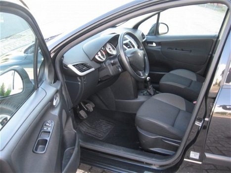 Peugeot 207 SW - 1.4 VTi X-line bj.2010, 147.000km, airco, nette auto, inr.mog - 1