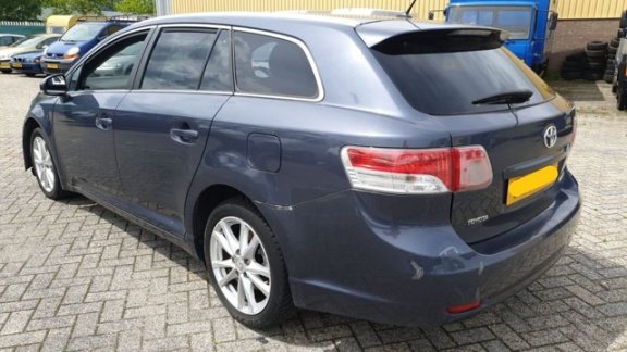 Toyota Avensis Wagon - 2.0 D-4D Business *right hand drive* 2011 - 1