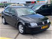 Volkswagen Bora - 2.0 Sportline/Clima/CruiseC - 1 - Thumbnail