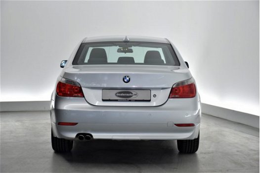 BMW 5-serie - EX BTW 520i aut. Executive 48.000KM YOUNGTIMER - 1
