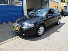 Audi A3 - 1.6 Attraction Apk/Airco/Cruise/Nap/Cd/Boekjes/AUX/Elektrisch/Centraal