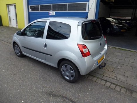 Renault Twingo - 1.5 dCi Collection Apk/Airco/Cruise/Nap/Cd/Boekjes/Trekhaak/Elektrisch/Centraal - 1