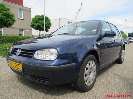 Volkswagen Golf - 1.6|5DRS - 1