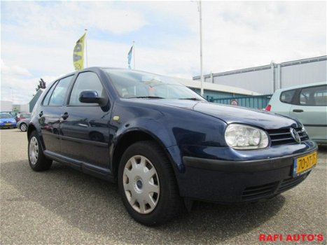 Volkswagen Golf - 1.6|5DRS - 1