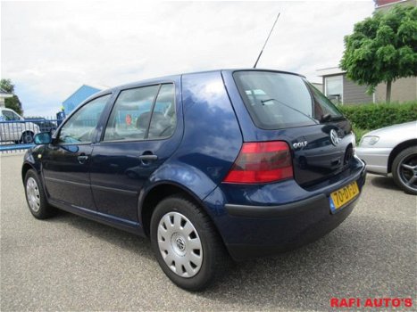 Volkswagen Golf - 1.6|5DRS - 1