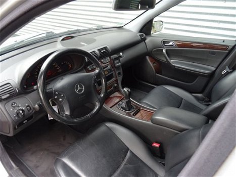 Mercedes-Benz C-klasse Combi - 200 K. Elegance / Elek stoel / PDC / Handsfree / - 1
