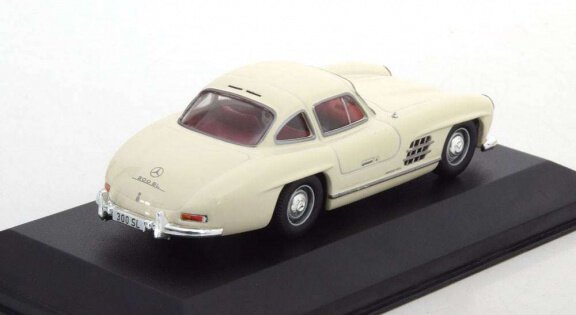 1:43 Ixo Mercedes-Benz 300 SL W198 1954-1957 white - 1